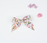 Heirloom Ribbon Scrunchie, Botanical Garden, Ivory